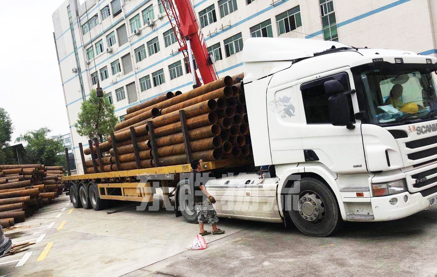 鋼結構/建筑建材貨運香港注意事項；國內鋼結構/建筑建材陸運到香港案例圖